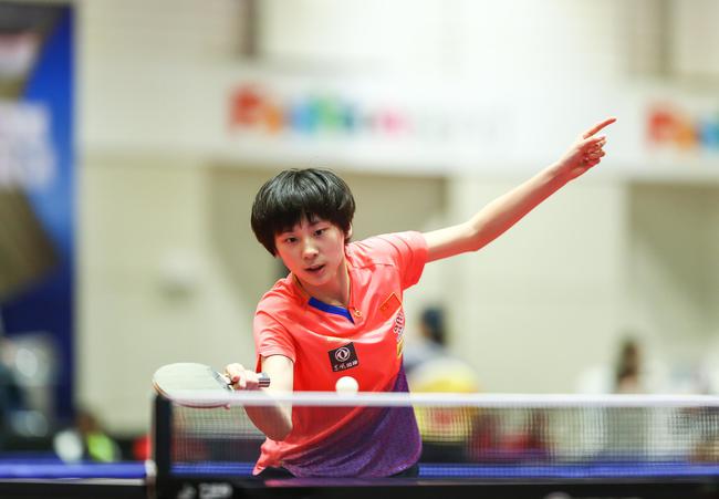 一张红牌对 一张红牌对