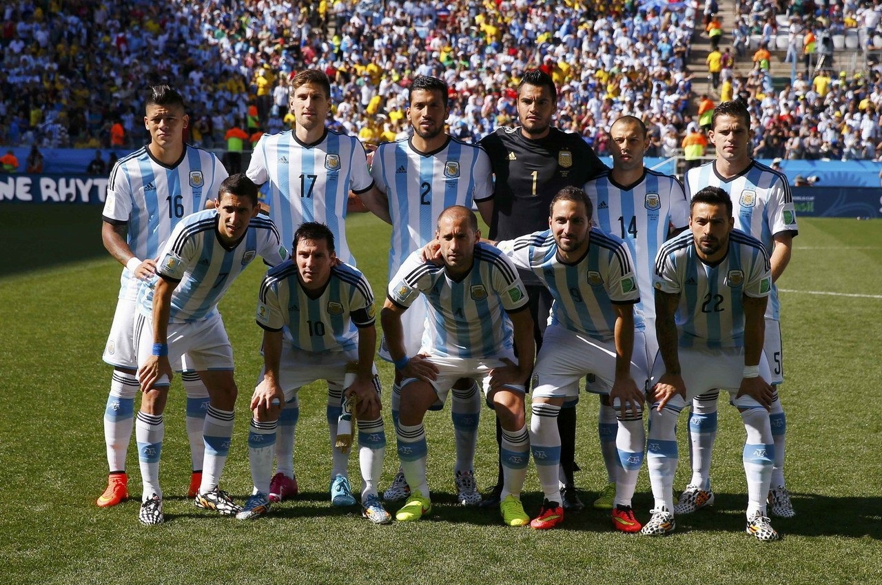 宾利汽车品 宾利汽车品